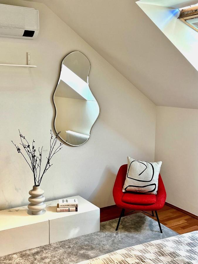 Luxury Penthouse Apartment Prag Exteriör bild