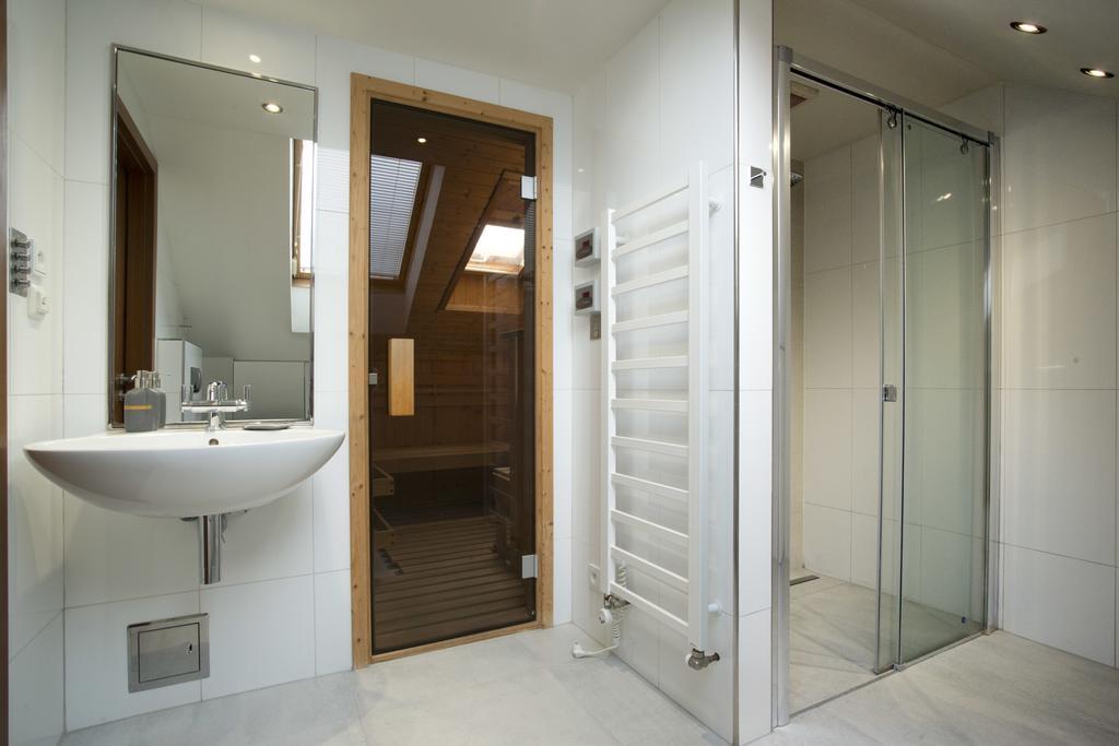 Luxury Penthouse Apartment Prag Exteriör bild
